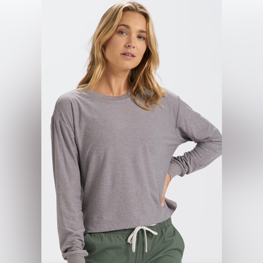 Vuori Solstice long sleeve tee